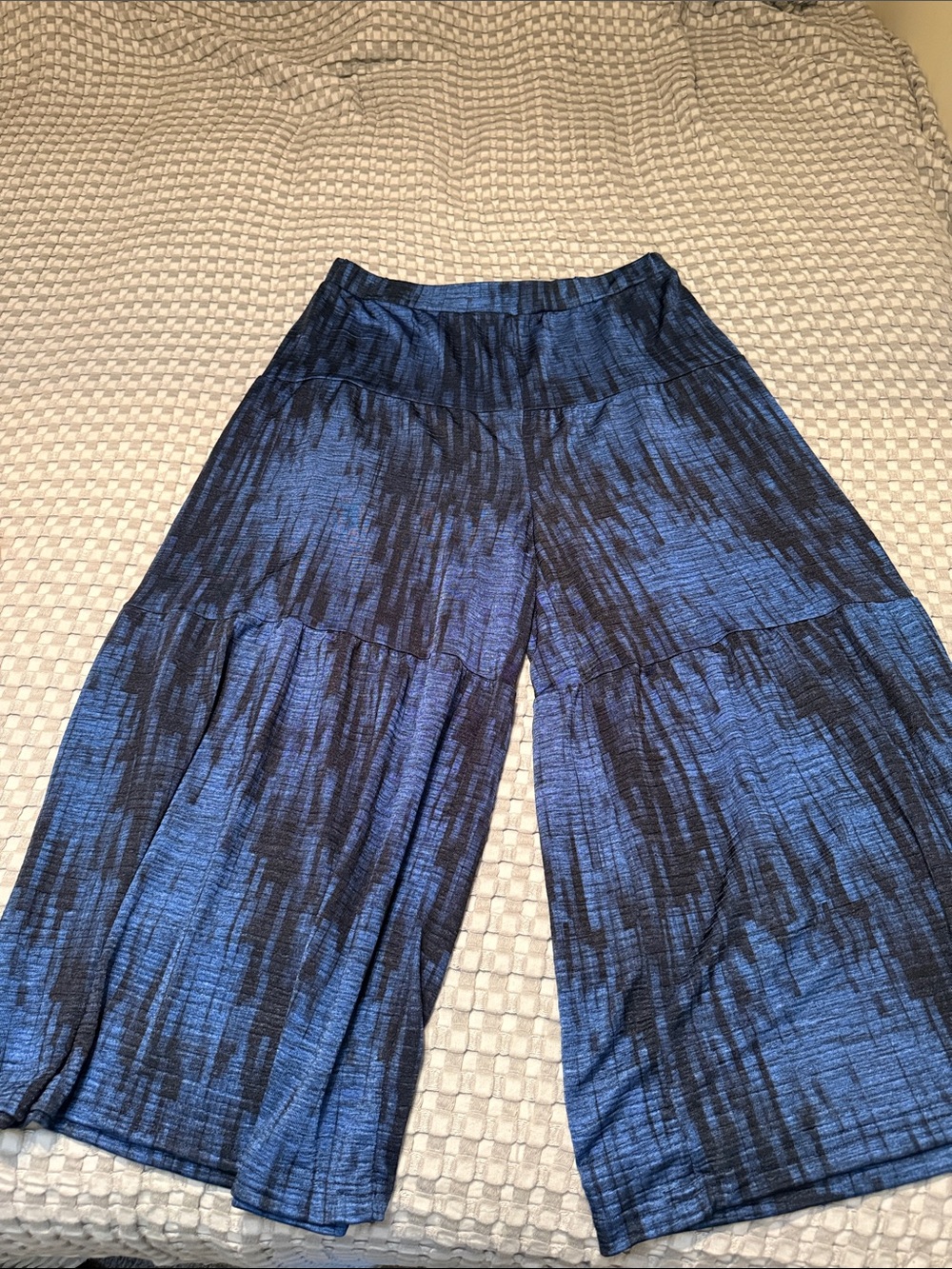 Clara Sun Woo XL Crinkle Pleat Knit - Tiered Skirt-Pant - Water Ripple-Cobalt